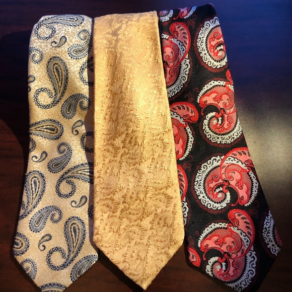 Vintage 1970’s Paisley Neckties (3), GUC. - Picture 1 of 5